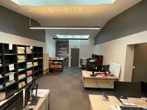 A LOUER BUREAUX 205 m2 COMPIEGNE PALAIS IMPÉRIAL