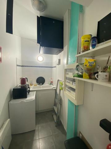 Local à louer 47 m² Rez-de-chaussée, axe passant centre-ville La Rochelle, visibilité