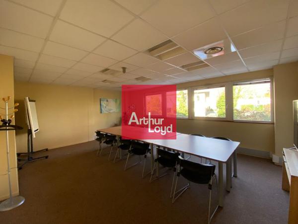 BUREAUX A VENDRE 155 m² - MONTBONNOT
