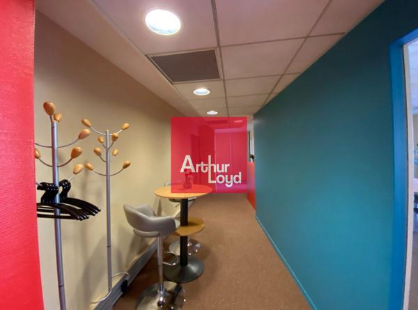BUREAUX A VENDRE 155 m² - MONTBONNOT