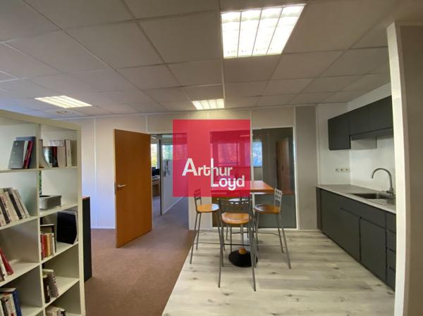BUREAUX A VENDRE 155 m² - MONTBONNOT