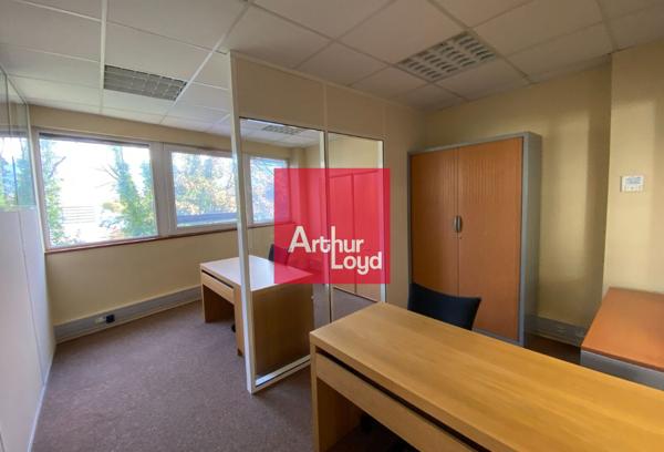 BUREAUX A VENDRE 155 m² - MONTBONNOT
