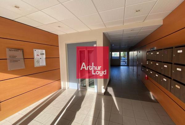 BUREAUX A VENDRE 155 m² - MONTBONNOT