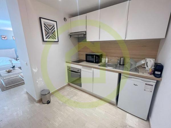 Appartement à THEOULE SUR MER (06590)