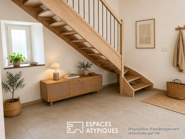 Village d’Ardèche, le format atypique d’une maison ancienne rénovée.
