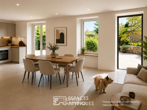 Village d’Ardèche, le format atypique d’une maison ancienne rénovée.