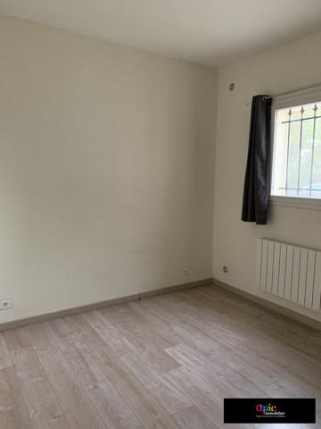 Mas T5 de 130 m² avec 140 m² de jardin + garage