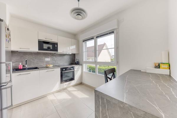 Appartement Pontault Combault 2 pièce(s) 44 m2