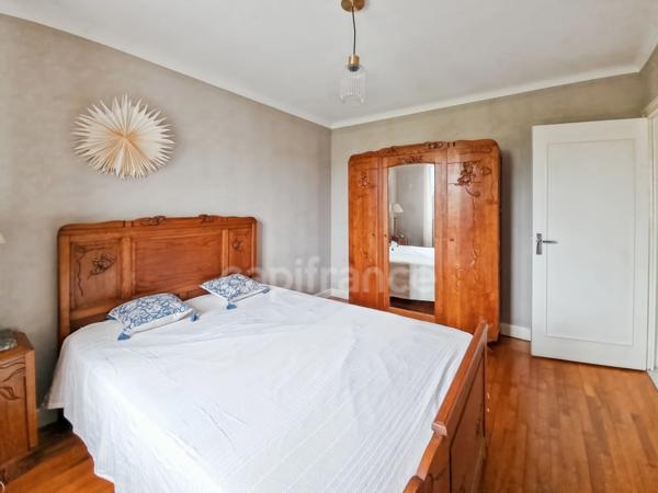 Maison à vendre 5 pièces et 1000 m2 terrain