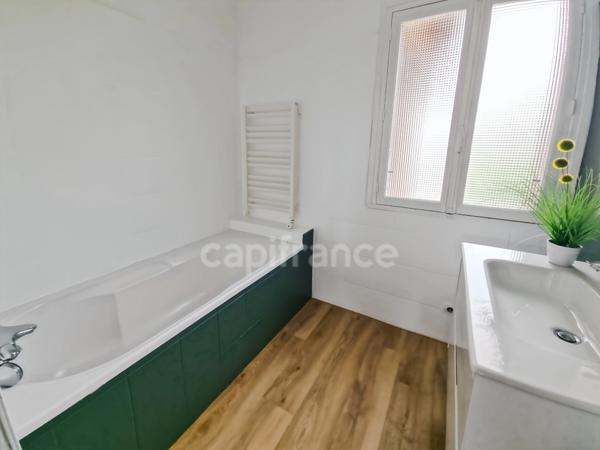 Maison à vendre 5 pièces et 1000 m2 terrain