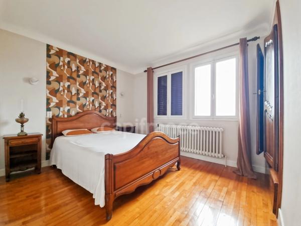 Maison à vendre 5 pièces et 1000 m2 terrain