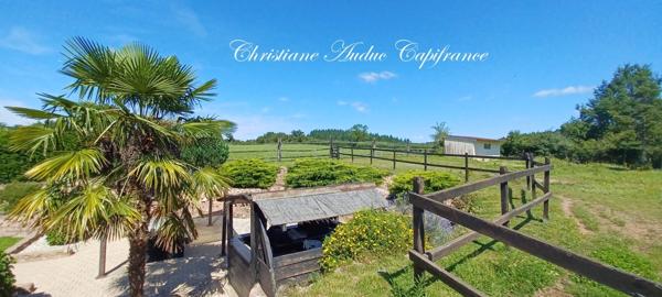 Charolles à 5 minutes, Maison en pierres, rénovée, de 128 m² avec grange attenante aménageable, sur terrain de 2 357 m²