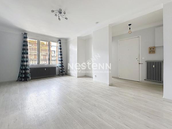 Appartement 3 pièces en excellent état à vendre à Saint Fargeau Ponthierry, centre