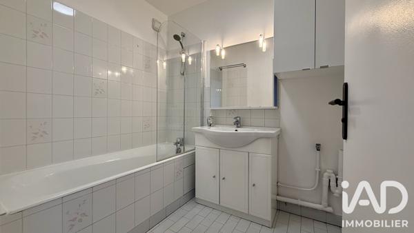 Appartement à vendre 5 pièces 113 m² Courbevoie
