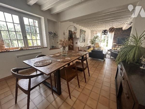 Proche Dreux - Charmante maison rénovée 271m² avec jardin 2.000m², 5 chambres 3 sdb