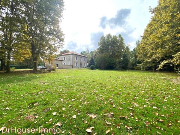 Maison à vendre 8 pièces de 350 m²