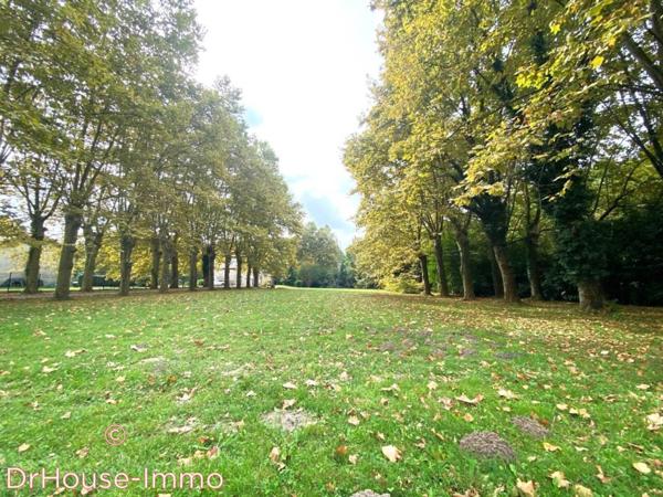 Maison à vendre 8 pièces de 350 m²