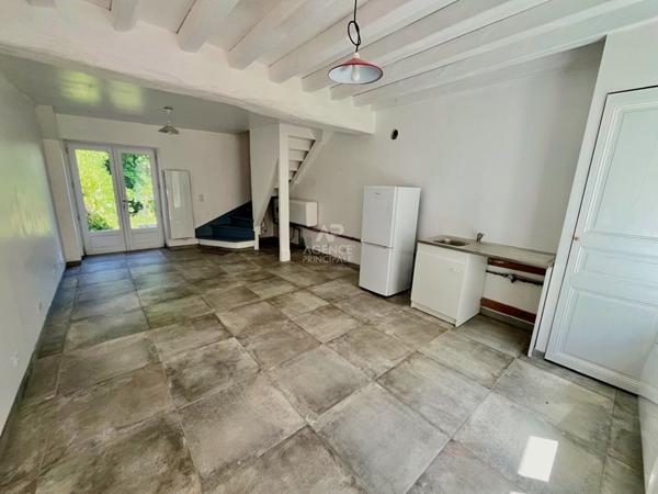 Maison Vaureal 3 pièce(s) 70 m2 259 000 € **  - Référence  2320