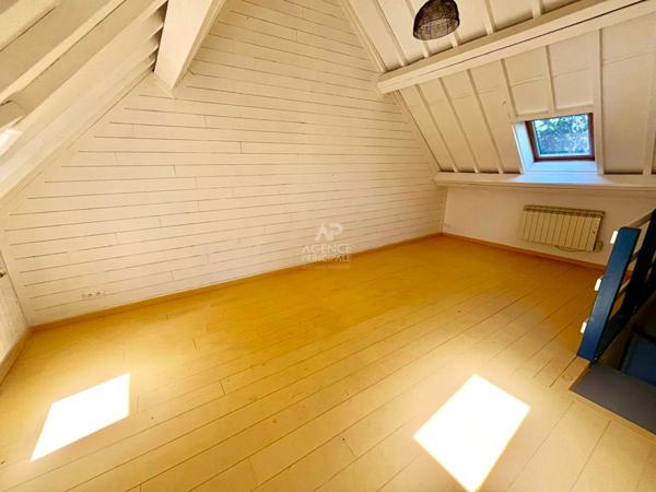 Maison Vaureal 3 pièce(s) 70 m2 259 000 € **  - Référence  2320