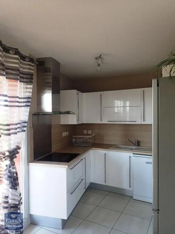 Appartement à louer 3 pièces 66m²