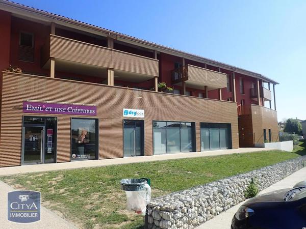 Appartement à louer 3 pièces 66m²