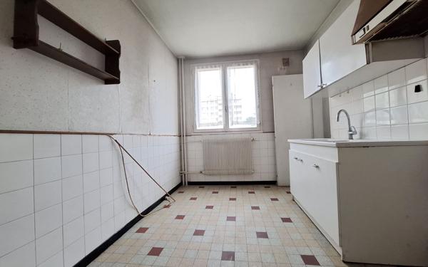 Appartement à vendre    3 pièces • 58,63 m2 Vénissieux