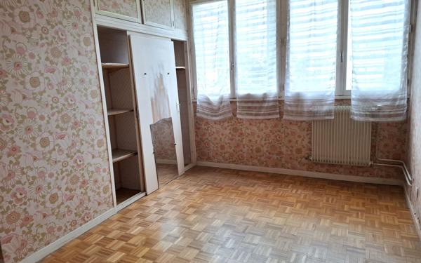 Appartement à vendre    3 pièces • 58,63 m2 Vénissieux