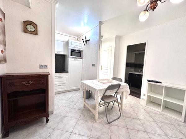 Location appartement Yerres - 1 pièce(s) - 21 m² - 660 €/mois