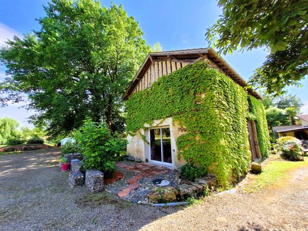 À VENDRE – Maison de Maître de Caractère (1832), 219 m² habitables – Parc arboré de 7 323 m² avec piscine, dépendance, et prestations de charme