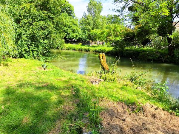 À VENDRE – Maison de Maître de Caractère (1832), 219 m² habitables – Parc arboré de 7 323 m² avec piscine, dépendance, et prestations de charme