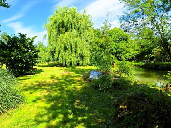 À VENDRE – Maison de Maître de Caractère (1832), 219 m² habitables – Parc arboré de 7 323 m² avec piscine, dépendance, et prestations de charme