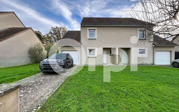 Maison à vendre    4 pièces • 92,82 m2 Saint-Pantaléon-de-Larche