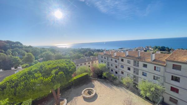 LOCATION VIDE / CANNES - CROIS DES GARDES