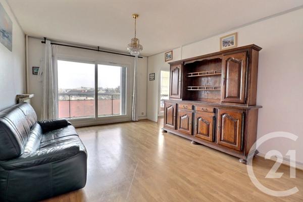 Appartement F4 à vendre  4 pièces - 82,25 m2 TREMBLAY EN FRANCE - 93