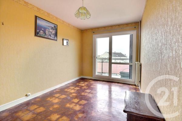 Appartement F4 à vendre  4 pièces - 82,25 m2 TREMBLAY EN FRANCE - 93