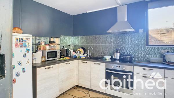 Appartement 3 pièces 64 m2+ Studio 13 m2