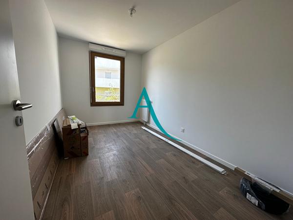 L'Adresse vous présente ce beau 3 pièces au GRAND HAMEAU