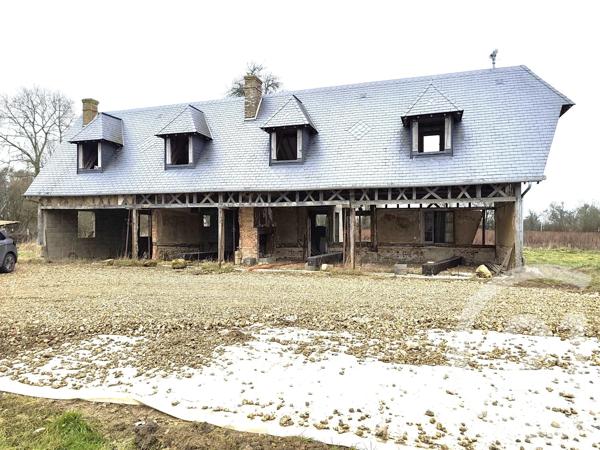 Maison à vendre  4 pièces - 131,50 m 2   BERNAY  - 27