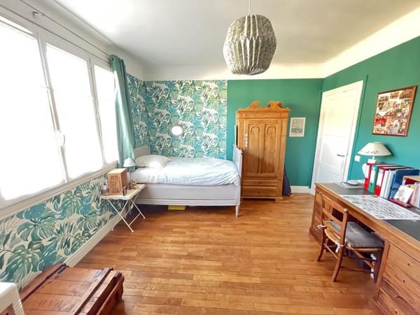 Maison à vendre |  Saint-Cyr-l'École |  9 pièces | 190 m²