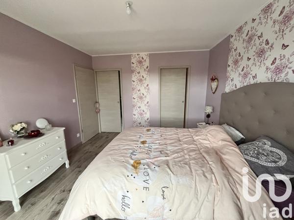 Pavillon 5 pièces de 150 m² à Bourbon-Lancy (71140)