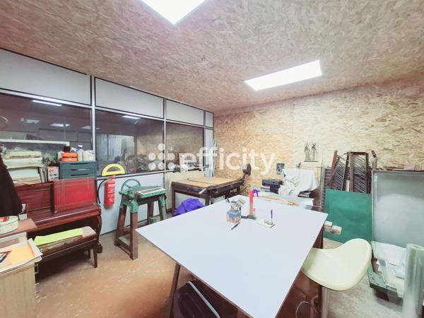 Local Commercial - 817 m²