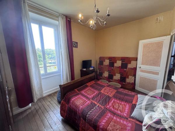 Maison à vendre  4 pièces - 110 m 2   CLAMECY  - 58