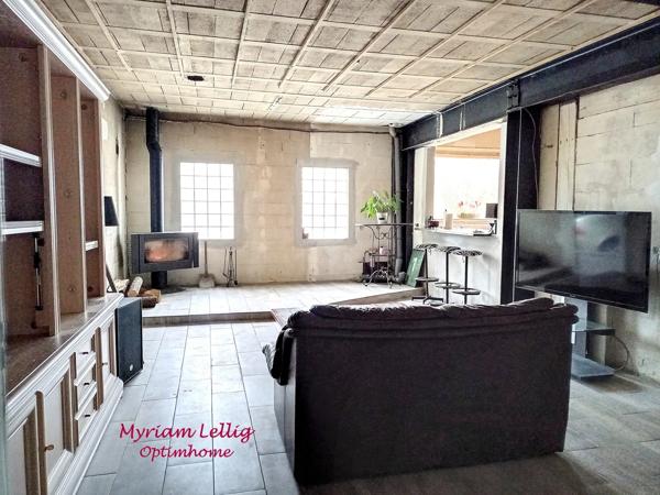 1h30 de Paris - PROPRIETE ATYPIQUE avec bâtiments, silo et logement