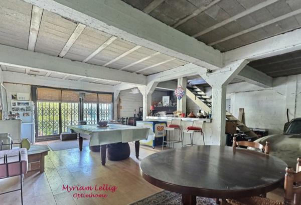 1h30 de Paris - PROPRIETE ATYPIQUE avec bâtiments, silo et logement