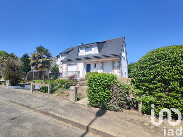 Maison 8 pièces de 180 m² à Vezin-le-Coquet (35132)