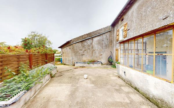 Maison à vendre    6 pièces •  Gondrecourt-Aix