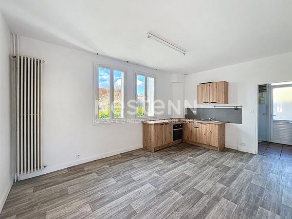 Maison Favars 5 pièce(s) 113.15 m2