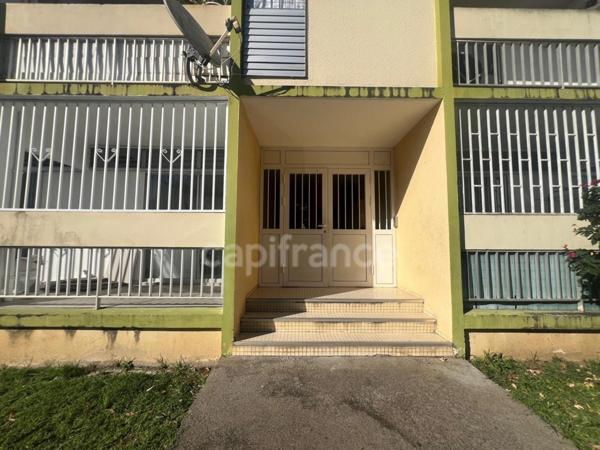 Dpt Martinique (972), à vendre FORT-DE-FRANCE appartement T3 lumineux et fonctionnel de 54,78 m²