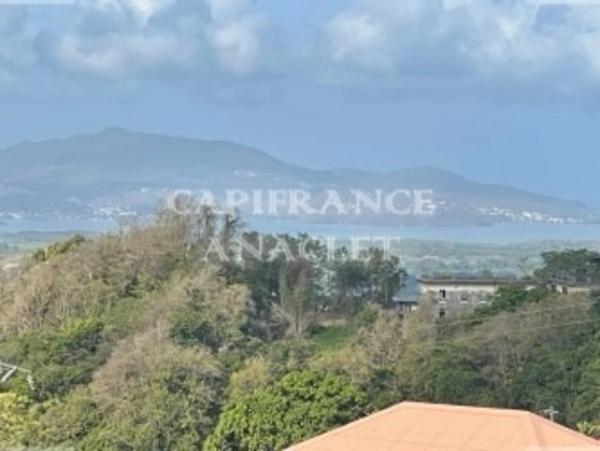 Dpt Martinique (972), à vendre LE LAMENTIN terrain de 2500 m² vue mer