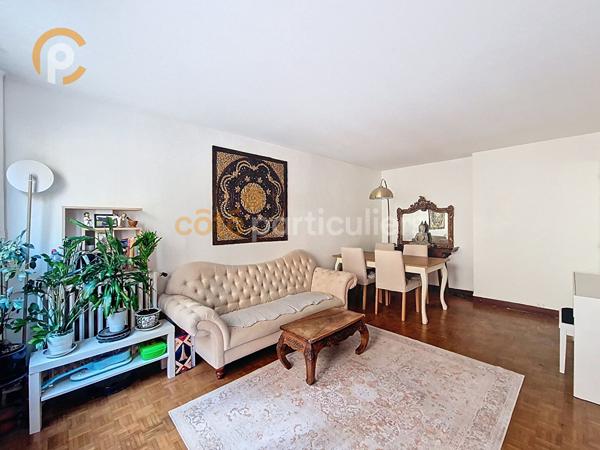 Vente
                Appartement69 m² - 3 Pièces -
                    PARIS (75013)